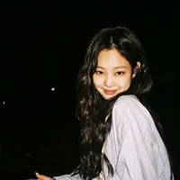 KIM JENNIE