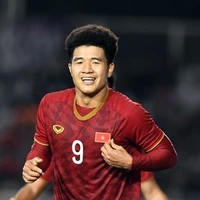 Chinh trắng trẻo