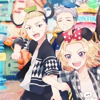 Tác giả cuồng Phạm Thiên