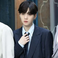 Min Yoongi(cậu)