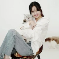 LaLisa Manoban ( LiLi)