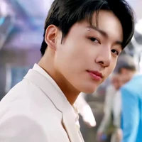 Jeon Jungkook (Kook)