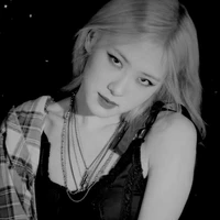 Park Chae young (rosé)