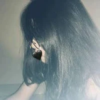 vy ( trà xanh yêu  ngô gia bảo )