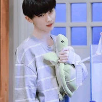 Hắc Hàn Phong –e trai anh