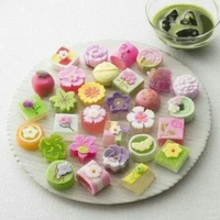 tất cả những người có mặt ở đó