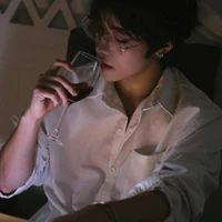 Thẩm Hoàng Thiên Phong_na9