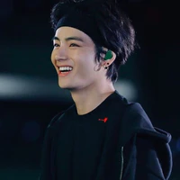 Kim Taehyung - V