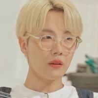 Hoseok_Tí Vui