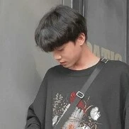 Dực Nam__ tài xế kiêm trợ lý của Nhật