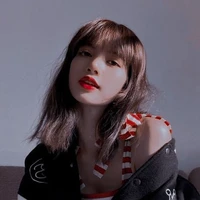 Lalisa Manobal