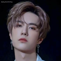 Vương Nhất Bác