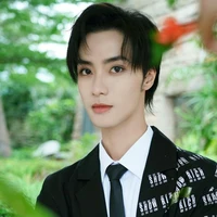 Lão K [vị trí: đi rừng]