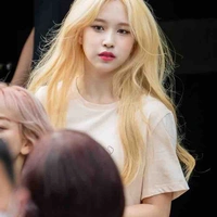 Myoui Mina