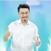 Đạt(anh 2 Huy)