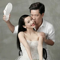 Nhã Phương(mẹ Huy)