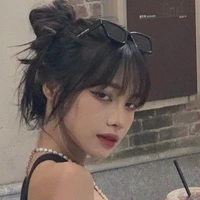 Nguyễn Hồng Tố Uyên _nu9