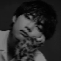 Kim Taehyung _ hắn
