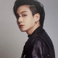 Juni (chị sinh đôi vs JK)
