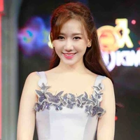 Hariwon ( Mẹ Huy )