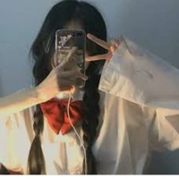 Lục Yong Hwa _Em gái mấy anh