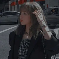 Lalisa Manoban[Y]