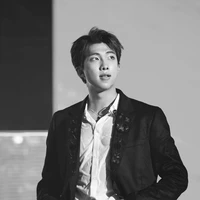 Namjoon - Hắn