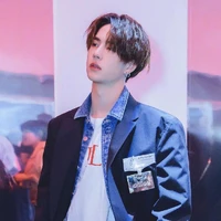 Vương Nhất Bác