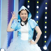 Dạ ( Chị Hai Của Ngọc)