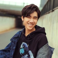Khánh,e trai Ngọc