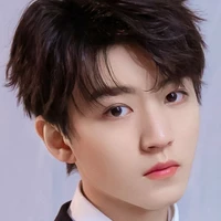 Vương Tuấn Khải