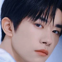 Dịch Dương Thiên Tỉ