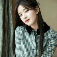 Triệu Lộ Tư _ mama cậu