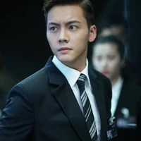 Trần Vỹ Đình_ baba các anh