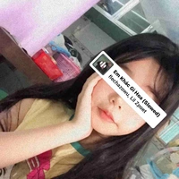 Tác giả đứng êu