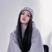 lalisa ( hắn)