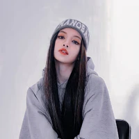 lalisa ( hắn)