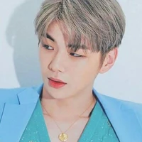 Kang Daniel (anh trai YN)