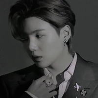 Min Yoongi (hắn)