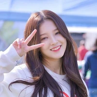 Nancy (N)