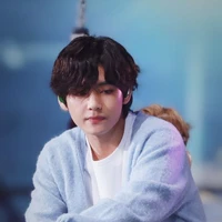 Kim-Tae Hyung(V)