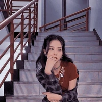 Kim Jisoo(Chị)