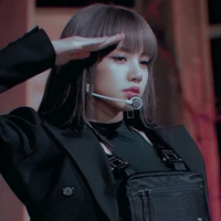 LaLiSa Mannoban(Cô)