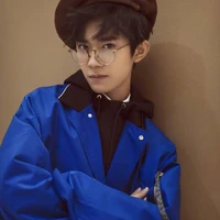 Dương Dịch Thiên Tỉ
