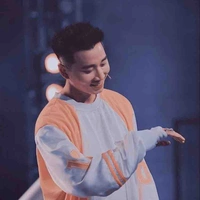 Karik ( thanh mai trúc mã của Ngọc , thích Ngọc ) 