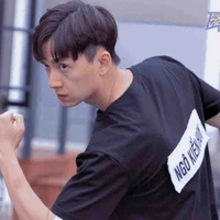 Ngô Kiến Huy ( bạn thân Jun )