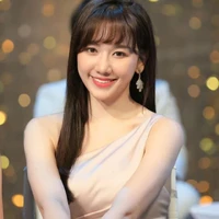 Hari Won (mẹ Huy)