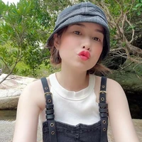 Quỳnh Anh ( bạn cô )