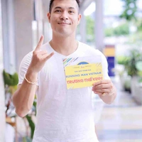 Vinh(bạn thân Huy)