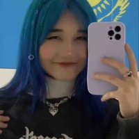 Luna(chị Raides)